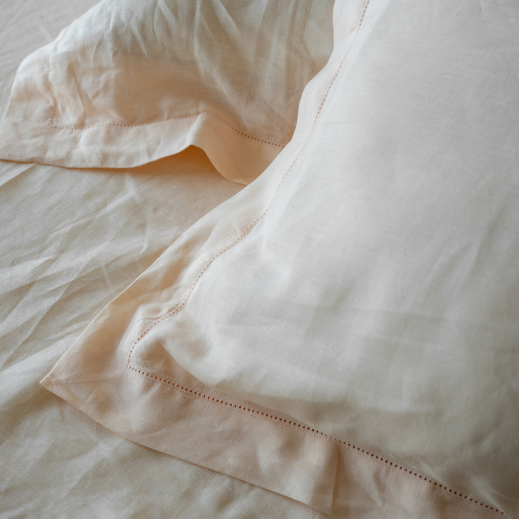 The Heritage Collection Fitted Linen Set