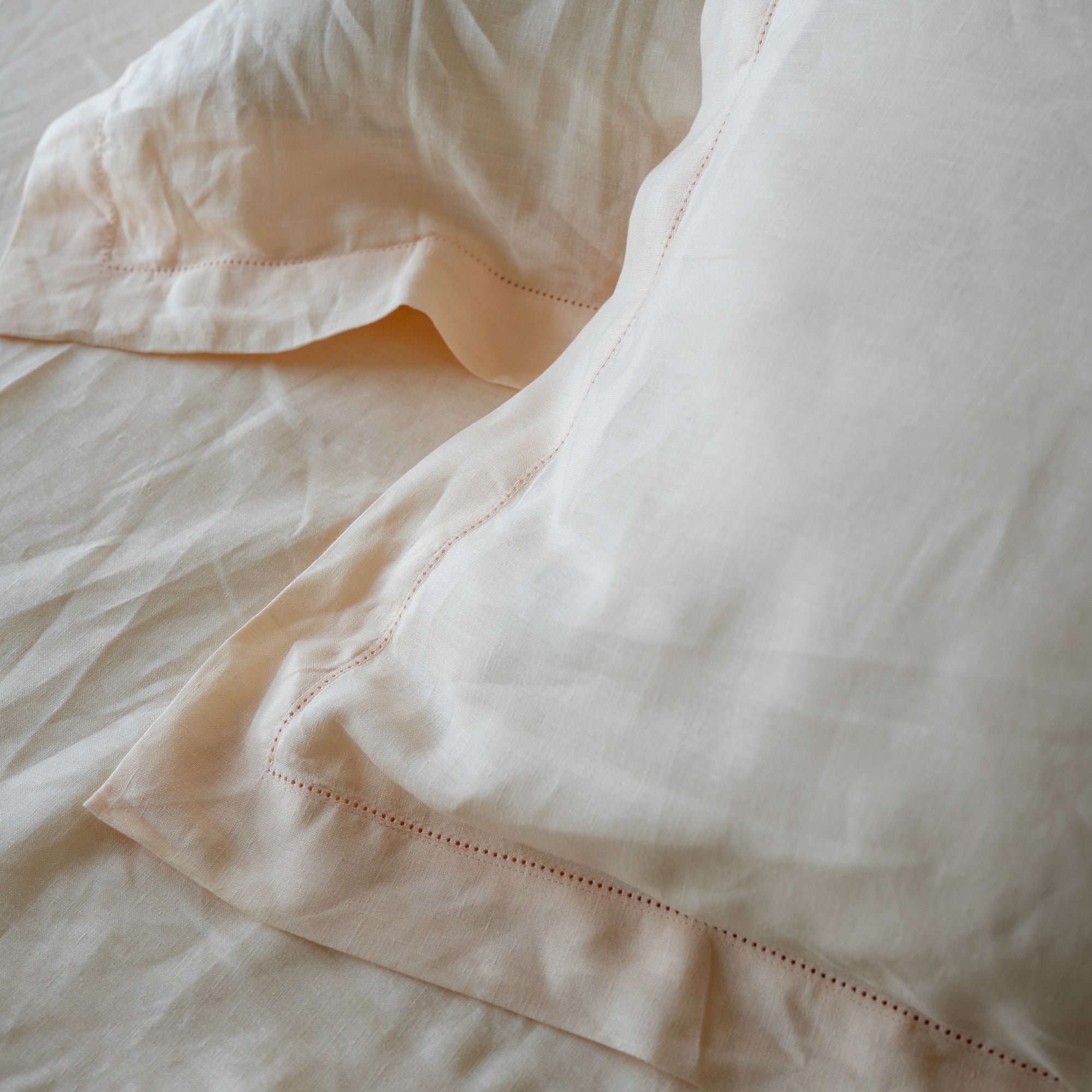The Heritage Collection Fitted Linen Set