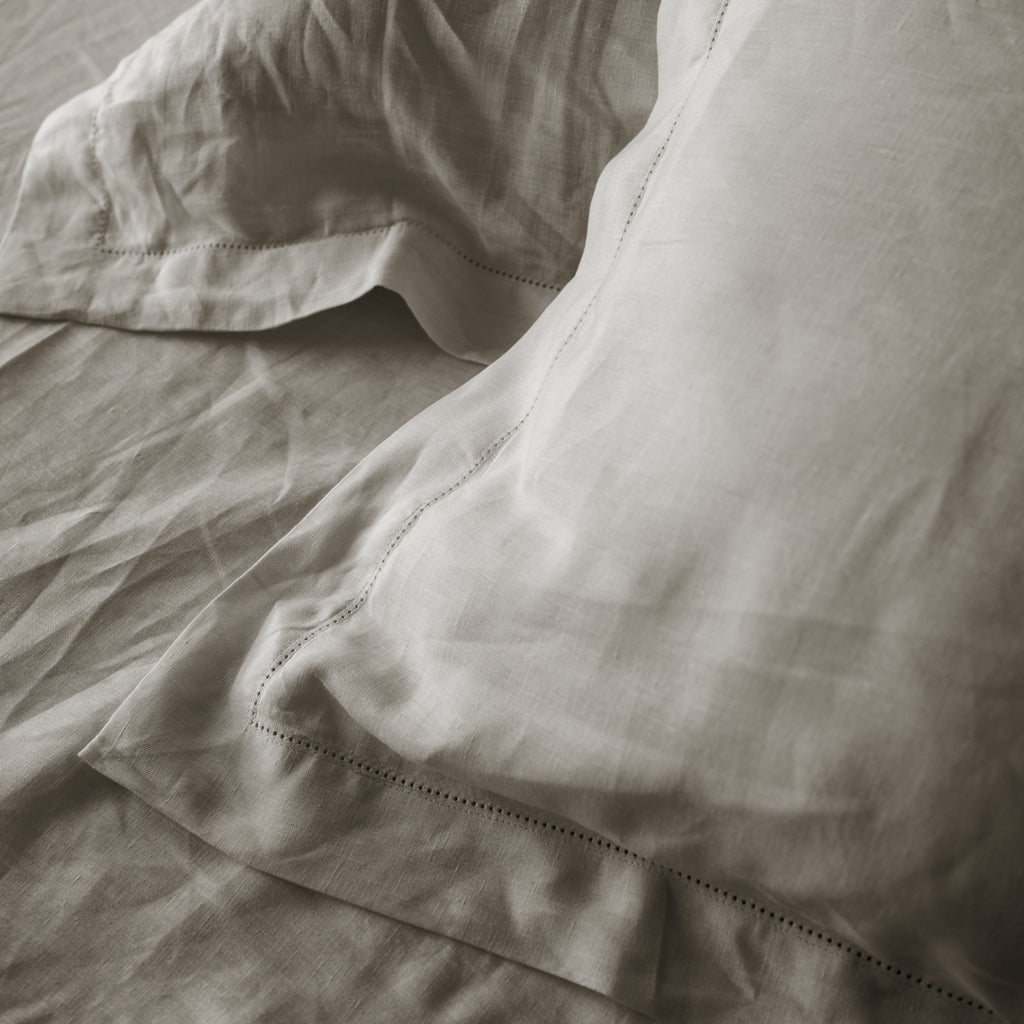 The Heritage Collection Fitted Linen Set
